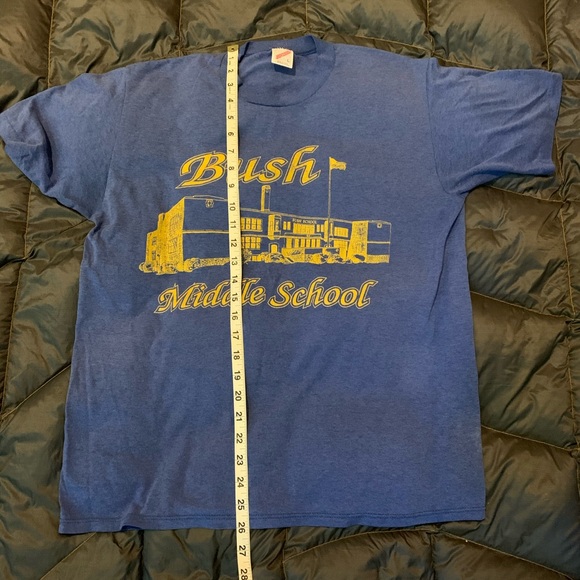 Vintage 80’s T Shirt “Bush Middle School” - Picture 8 of 15